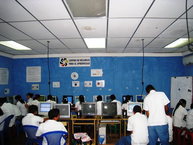 Alumn@s en el Aula Informatica